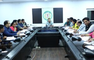 आम नागरिकों को बेहतर स्वास्थ्य सुविधाएं उपलब्ध कराना सर्वोच्च प्राथमिकता-कलेक्टर