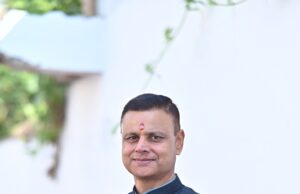 भाटापारा को स्वच्छ और सुंदर बनाने के लिए ‘डोर टू डोर’ कचरा संग्रहण में सहयोग करें: अश्वनी शर्मा