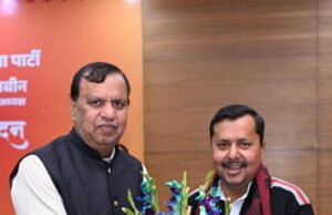भाजपा के कार्यकारी अध्यक्ष नितिन नबीन से शिवरतन शर्मा ने आत्मीय मुलाकात कर नवीन दायित्व और नव वर्ष की शुभकामनाएं दी