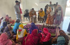 हस्तशिल्प विकास बोर्ड की अध्यक्ष शालिनी राजपूत ने शिल्पियों से किया संवाद