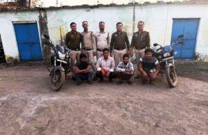 पेट्रोल पंप पर पेट्रोलकर्मियों से मारपीट करने वाले चार आरोपी गिरफ्तार, गैर-जमानतीय धाराओं में भेजे गए रिमांड पर