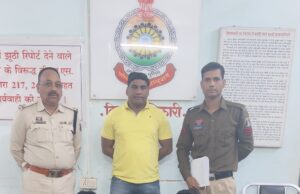 ट्रेलर से बैटरी चोरी करने वाले दो आरोपी गिरफ्तार