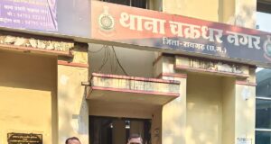 सड़क पर मामूली कहासुनी के बाद गैस ऑफिस में घुसकर डिलीवरी बॉय से मारपीट करने वाला युवक गिरफ्तार