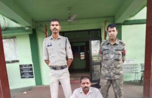 होटल में रेड, बिना पास-पर्मिट होटल में शराब भंडारण, छिपाकर रखी अवैध अंग्रेजी शराब जब्त