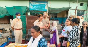 रायगढ़ पुलिस हर त्योहार समाज के हर वर्ग के साथ मिलकर मनाएगी : एसएसपी शशि मोहन सिंह