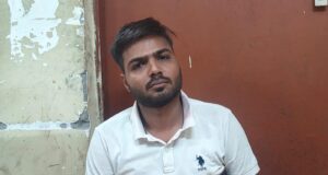 ऑनलाइन क्रिकेट सट्टा मामले में पुलिस कर रही थी आरोपी की तलाश, बैंक कॉलोनी के छापेमारी में पुलिस ने दबोचा