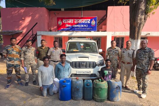 डीजल चोर गैंग पर पुलिस की बड़ी कार्रवाई, हाईवा चालकों से लूट और डीजल चोरी करने वाले तीन आरोपी गिरफ्तार