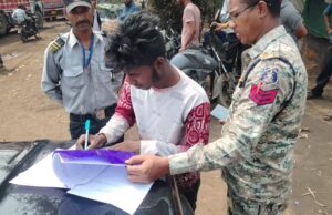 24 घंटे में पुलिस का अवैध कबाड़ पर तीन बड़ी कार्यवाही,दो ट्रकों से 48 टन से अधिक स्क्रैप जब्त