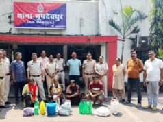 अवैध महुआ शराब के खिलाफ पुलिस व आबकारी विभाग की संयुक्त कार्रवाई