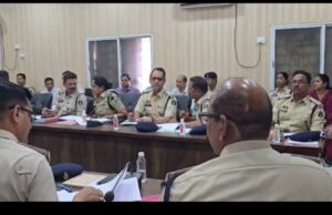 “शिकायतों की पेंडेंसी खत्म कर अपराधियों पर कार्रवाई तेज करें थाना प्रभारी— एसएसपी शशि मोहन सिंह”