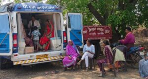 वनांचलों की ‘संजीवनी’ बनी मोबाइल मेडिकल यूनिट: साढ़े तीन माह में 2000 से अधिक ग्रामीणों का हुआ निःशुल्क उपचार