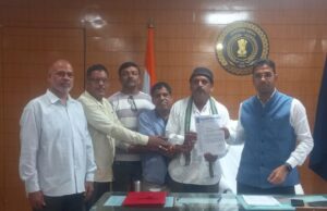 सिविलअस्पताल मे बढ़ रहा असुरक्षा का वातावरण,सुरक्षागार्ड नियुक्ति की मांग का कलेक्टर को ज्ञापन