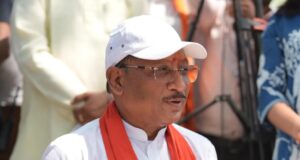 एक माह के नवजात का मुख्यमंत्री ने किया नामकरण, “रविशंकर” नाम से गूंजा गांव का आंगन