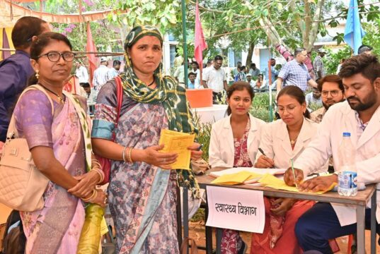 मुख्यमंत्री के ‘सुशासन’ संकल्प से आ रहा बदलाव,कुकरेल शिविर में उमड़ा ग्रामीणों का सैलाब