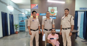 घर में घुसकर महिला से छेड़छाड़ और मारपीट करने वाला आरोपी गिरफ्तार