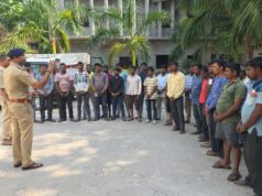 “ऑपरेशन_प्रहार” के तहत पुलिस की कार्रवाई— 29 संदिग्ध कबाड़ी और फेरीवालों को थाने लाकर की गई तस्दीक
