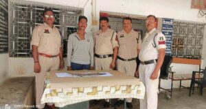 राहगीरों को डरा-धमका रहा था आरोपी, घेराबंदी कर मौके पर दबोचा गया, आरोपी से नुकीला धारदार तलवारनुमा हथियार जब्त