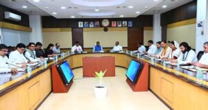 छत्तीसगढ़ कैबिनेट का अहम निर्णय: ग्रामीणों को 125 दिन के रोजगार की गारंटी, सहित इन महत्वपूर्ण प्रस्तावों को मिली मंजूरी
