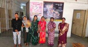 18 ग्राम सोने की चैन, इको कार और मोबाइल सहित करीब 7 लाख रुपये की संपत्ति बरामद