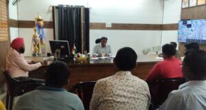 बाढ़ आपदा प्रबंधन को लेकर निगम आयुक्त ने ली समीक्षा बैठक