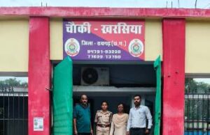 घटना में प्रयुक्त बांस का डंडा और बिना नंबर की पल्सर मोटरसाइकिल जब्त