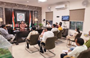 कलेक्टर की अध्यक्षता में कलाकार चयन समिति की बैठक संपन्न