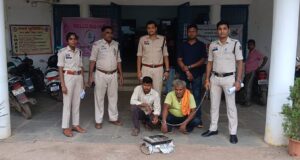 चोरी के इंडक्शन चूल्हे की खरीद करने वाले कबाड़ी पर भी हुई कार्रवाई