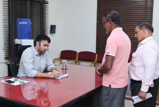 जनदर्शन में कलेक्टर ने सुनी आमजन की समस्याएं