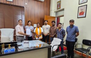 अखिल भारतीय विद्यार्थी परिषद (ABVP) ने शहीद नंद कुमार पटेल विश्वविद्यालय में UTD कैंपस की मांग को लेकर कुलपति जी को सौंपा ज्ञापन