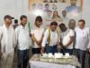 कांग्रेस नेताओं ने धूमधाम से मनाया कन्हैया पटेल का जन्मदिन, केक काटकर दी शुभकामनाएं