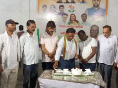 कांग्रेस नेताओं ने धूमधाम से मनाया कन्हैया पटेल का जन्मदिन, केक काटकर दी शुभकामनाएं