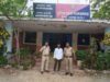 “अभियान संवेदना” के तहत पुलिस की त्वरित कार्रवाई, युवती से छेड़छाड़ और बीच-बचाव करने आए युवक पर चाकू से जानलेवा हमला करने वाला आरोपी गिरफ्तार
