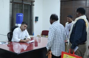 स्कूलों में शिक्षक व्यवस्था, स्वास्थ्य केंद्र, सड़क, आवास और दिव्यांग हितग्राहियों से जुड़े प्रकरणों पर तत्काल कार्रवाई के निर्देश
