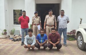 शराब पीने के लिए पैसे नहीं देने पर युवक से गाली-गलौज, मारपीट व जान से मारने की धमकी