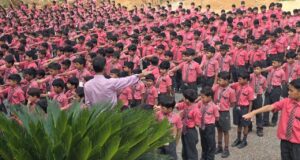 स्कूलों में गूंजा नशा मुक्ति का संकल्प, छात्रों ने विकसित भारत निर्माण की ली शपथ