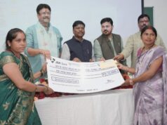 वन मंत्री केदार कश्यप ने औषधि किसानों को दिया हरेली का उपहार, औषधि पौधों की खेती के लिए 54.36 लाख की अग्रिम राशि वितरित