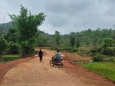 पगडंडी से पक्की सड़क तक पहुंचा अबुझमाड़