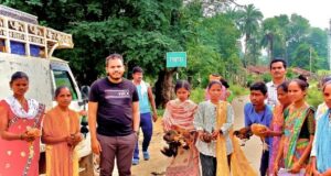 चूजों से बढ़ेगी ग्रामीण परिवारों की आमदनी