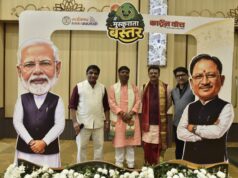 120 स्कूली विद्यार्थियों ने वरिष्ठ कार्टूनिस्टों से सीखी कार्टून और कैरिकेचर की बारीकियां