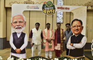 120 स्कूली विद्यार्थियों ने वरिष्ठ कार्टूनिस्टों से सीखी कार्टून और कैरिकेचर की बारीकियां