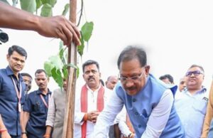‘एक पेड़ माँ के नाम’ अभियान से जुड़कर प्रकृति संरक्षण का संकल्प लें : मुख्यमंत्री श्री विष्णु देव साय