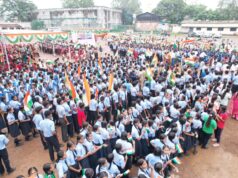 रिमझिम बारिश में निकली भव्य तिरंगा यात्रा, देशभक्ति से सराबोर हुआ रायगढ़