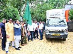 मुख्यमंत्री ने ‘साइंस ऑन व्हील्स’ को दिखाई हरी झंडी, अब स्कूलों तक पहुंचेगी प्रयोगों की चलती-फिरती विज्ञानशाला