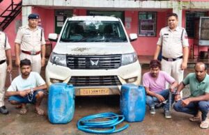 रात के अंधेरे में ट्रकों-ट्रेलरों का डीजल उड़ाने वाले गिरोह का भंडाफोड़, तमनार पुलिस की ताबड़तोड़ कार्रवाई