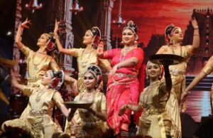 बिलासपुर की श्वेता नायक एंड ग्रुप ने कुचिपुड़ी नृत्य से मोहा दर्शकों का मन