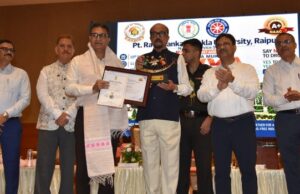 नशे से दूर रहकर युवा अपनी ऊर्जा राष्ट्र निर्माण में लगाएं – राज्यपाल डेका