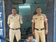 रेल्वे लाइन कीमती सामग्री और बाइक चोरी का आरोपी गिरफ्तार