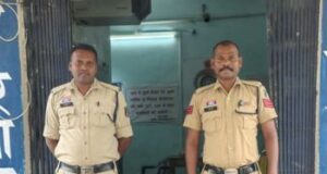रेल्वे लाइन कीमती सामग्री और बाइक चोरी का आरोपी गिरफ्तार