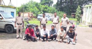 गिरोह बनाकर राहगीरों से लूटपाट करने वाले एक विधि से संघर्षरत बालक समेत 7 आरोपी गिरफ्तार