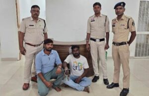 जूटमिल पुलिस की त्वरित कार्रवाई: युवक की हत्या के मामले में दो आरोपी गिरफ्तार, एक फरार की तलाश जारी